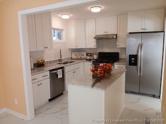 727 Ashburton Dr, Fayetteville, NC 28301