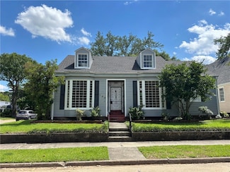 130 Wood Ave, Metairie, LA 70005