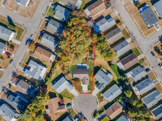 23 Lyford Ct, Toms River, NJ 08757