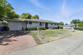 9456 Acapulco Way, Elk Grove, CA 95624