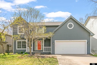 2014 S 199th St, Omaha, NE 68130