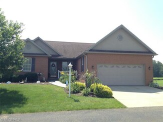 5592 Innkeeper St SE Unit 218, Dennison, OH 44621