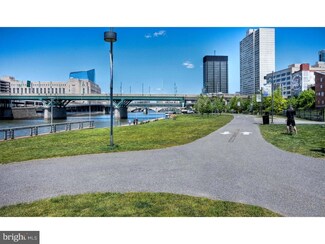201 S 25th St Unit 2B-312, Philadelphia, PA 19103