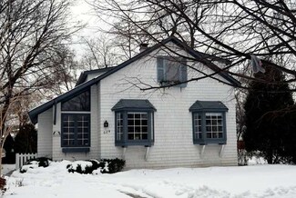 624 Roger Ave, Kenilworth, IL 60043