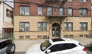 74-11 88th Rd, Jamaica, NY 11421