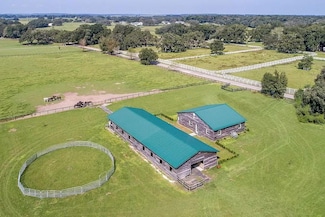 37600 Largo Ln, Dade City, FL 33523