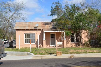 1802 Corpus Christi St, Laredo, TX 78043