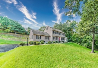 263 Boxford Rd, Haverhill, MA 01835