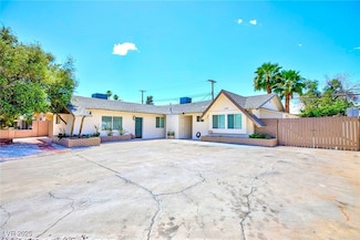 1700 Ivanhoe Way, Las Vegas, NV 89102