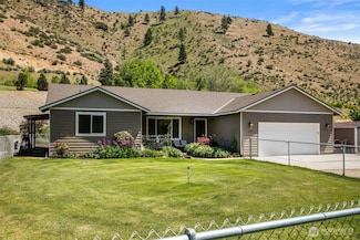 6132 Entiat River Rd, Entiat, WA 98822