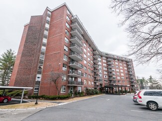 280 Boylston St Unit 812, Chestnut Hill, MA 02467