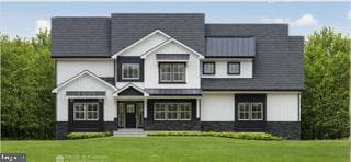 820 S Chester Ave, Delran, NJ 08075