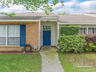 148 Stearns St, Gulf Breeze, FL 32561