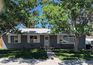 265 Trail Dr, Green River, WY 82935