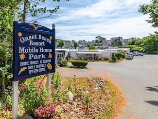 38 Amos Way, Wareham, MA 02558