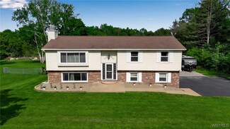 591 Girdle Rd, East Aurora, NY 14052