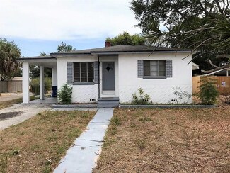 2220 46th Ave N, Saint Petersburg, FL 33714
