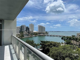 495 Brickell Ave Unit 909, Miami, FL 33131