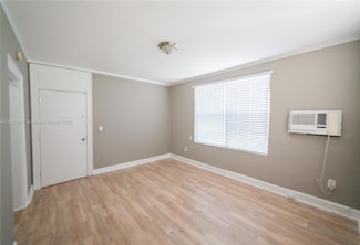 119 Menores Ave Unit 12, Coral Gables, FL 33134