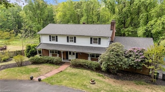 3970 Philpark Dr, Winston Salem, NC 27106