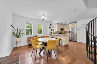 2850 Coconut Ave Unit 15, Miami, FL 33133