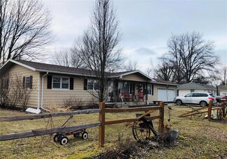 601 S Utterback St, Vandalia, MO 63382