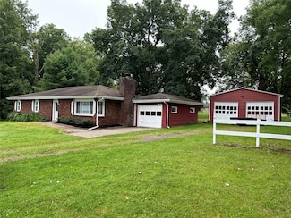 9887 Pennsylvania 285, Conneaut Lake, PA 16316