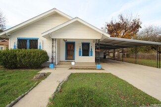1035 Recio St, San Antonio, TX 78225
