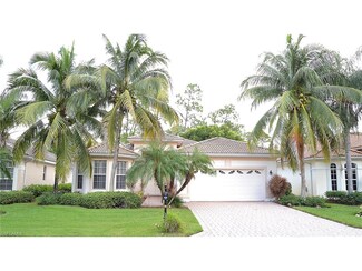 4748 Cerromar Dr, Naples, FL 34112