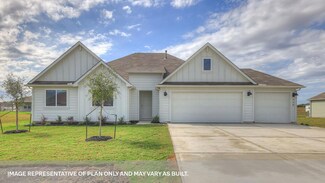 180 Mallard St, Fredericksburg, TX 78624