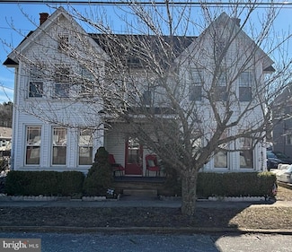 303 Main St, Ellendale, DE 19941