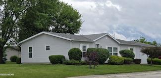 121 Windsor Dr, Saint Marys, OH 45885