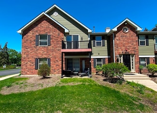 1340 Mcdowell Rd Unit 201, Naperville, IL 60563