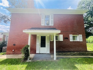 235 Dewey St, Pittsburgh, PA 15218