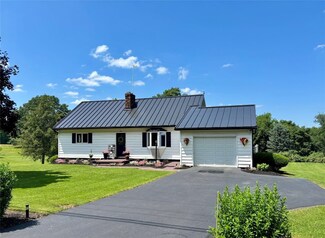 19098 Adamsville Rd, Cochranton, PA 16314