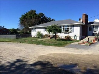 6 Kittery St, Worcester, MA 01604