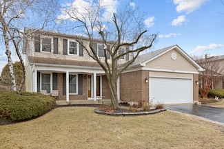 931 Wilma Ln, Elk Grove Village, IL 60007