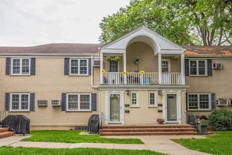 223-36 65th Ave Unit 2A, Oakland Gardens, NY 11364