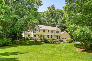 13 Wood Rd, Sherborn, MA 01770