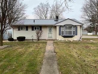 19607 Southland Ave, South Bend, IN 46614