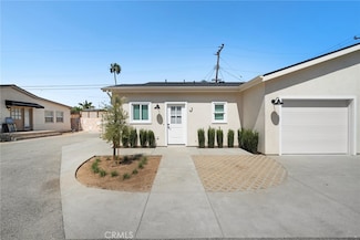 1637 Irvine Ave Unit J, Costa Mesa, CA 92627