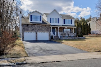 5 Carlson Ct, Jackson, NJ 08527