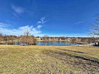 780 W Southlake Dr, Tahlequah, OK 74464