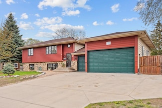 4650 Hampshire Ave N, Minneapolis, MN 55428