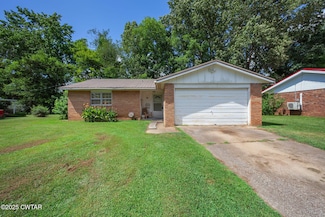 265 Walnut St, Savannah, TN 38372