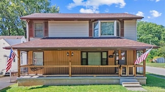 225 E Bowne Blvd, Clarksville, IN 47129