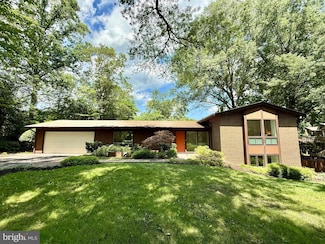 3004 Cunningham Dr, Alexandria, VA 22309