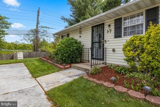 9260 Cherry Ln Unit 37, Laurel, MD 20708