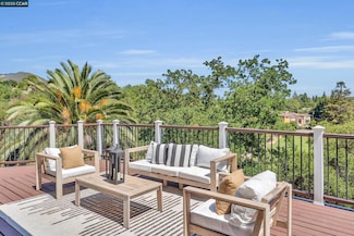 135 El Nido Ct, Diablo, CA 94528