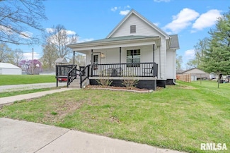 307 N Elm St, Tallula, IL 62688